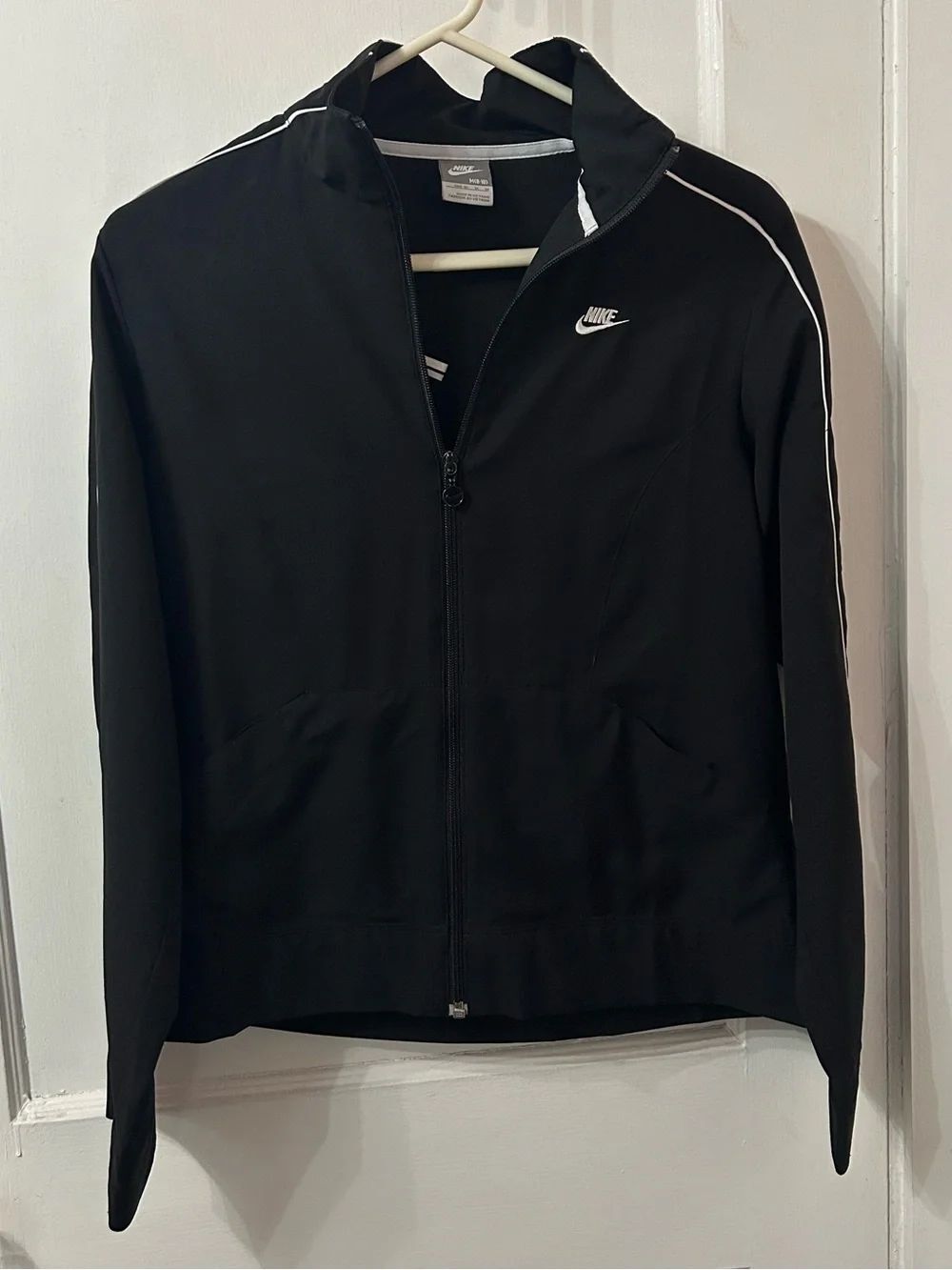 Nike Black Women's Zip-Up windbreaker Jacket with White Piping